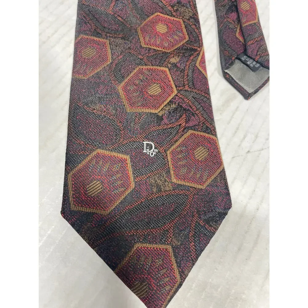 Christian Dior Mens Paisley Mens Silk Necktie Vintage 57.5